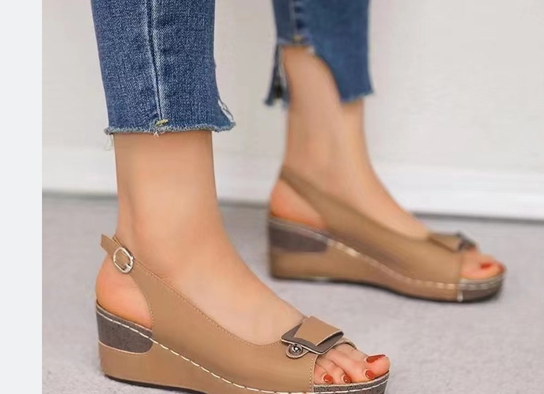Damen Slingback Keilsandaletten mit komfortabler Sohlenstruktur R&B