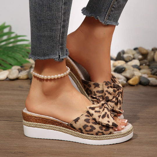 Damen Komfortable Wedge-Pantoletten mit modernen Schleifen und Jute-Detail R&B