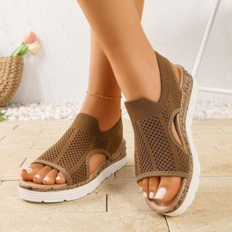 Damen Bequeme und atmungsaktive Sandalen mit elastischem Einsatz R&B