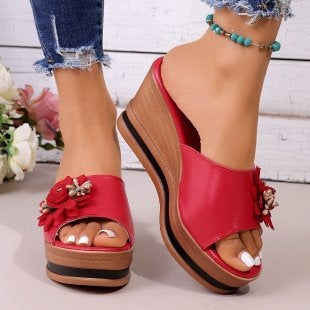 Damen Wedge-Pantoletten mit floralem Design R&B