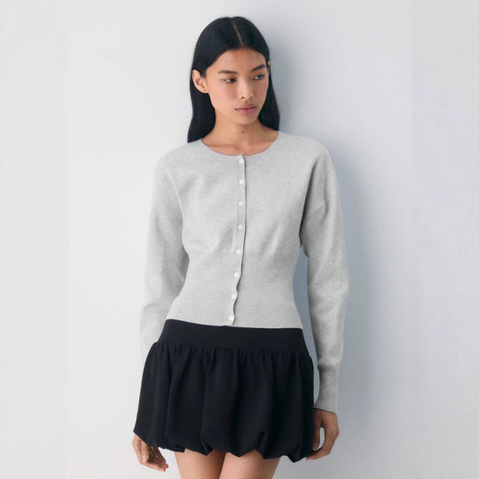 Damen Cropped Strickjacke mit Knopfleiste und Rippstrick R&B