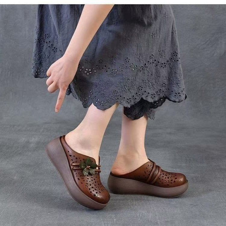 Damen Komfortable Clogs mit luftigen Details und rutschfester Sohle R&B