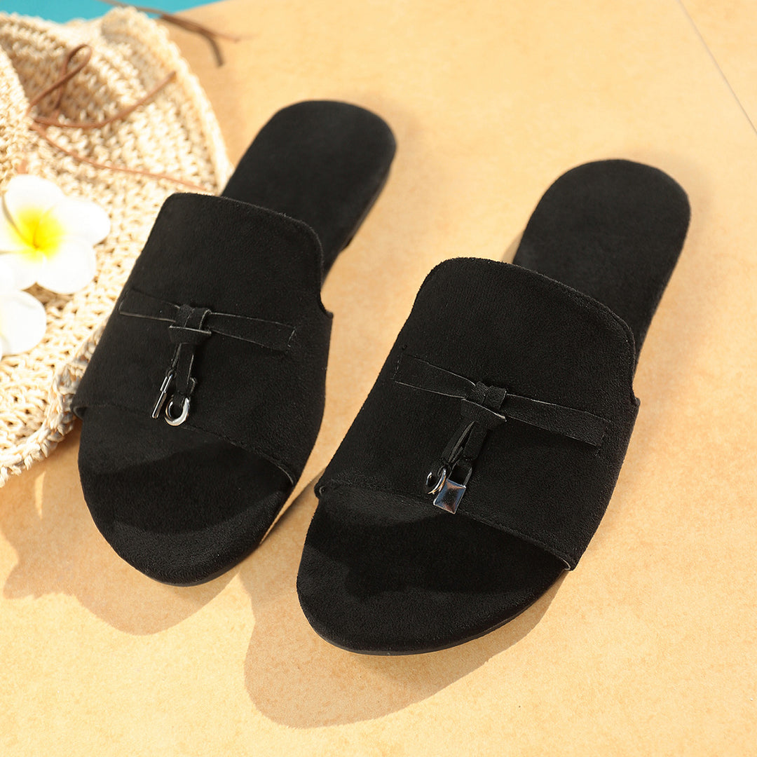Damen Bequeme und elegante Hausschuhe mit modischem Riemen-Detail R&B