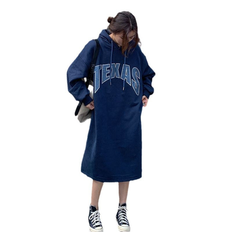 Damen Hoodie-Kleid mit modischem Aufdruck und seitlichen Schlitzen