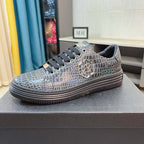 Damen Sneakers mit trendigem Krokodil-Leder-Design und modischem Akzent R&B