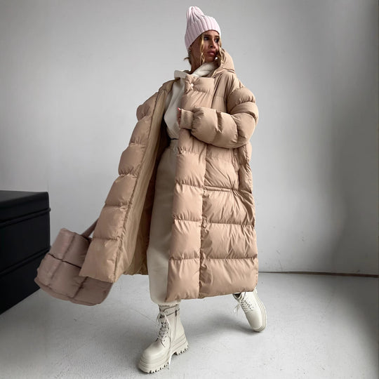 Damen Lange Steppjacke mit Kapuze und praktischem Reißverschluss R&B