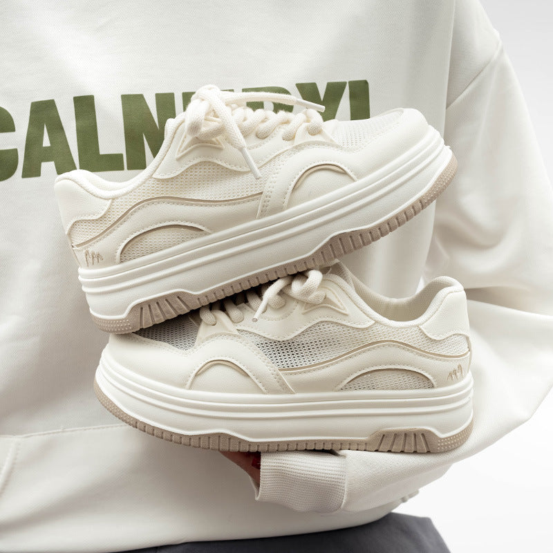 Damen Sneaker mit luftiger Mesh-Oberfläche und stoßdämpfender Sohle