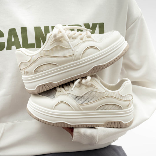 Damen Sneaker mit luftiger Mesh-Oberfläche und stoßdämpfender Sohle R&B