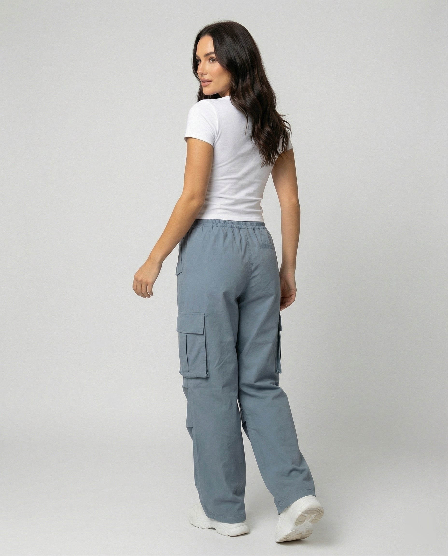 Damen weite Cargo-Hose im Retro-Utility-Stil mit hochgeschnittenem Bund Tunnelzug Mehrfachklappentaschen und verstellbaren Seitenschlaufen R&B