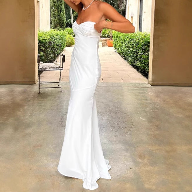 Damen Elegantes Hochzeitskleid mit trägerlosem Design und fließendem Stoff R&B