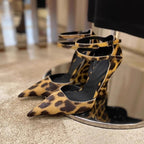 Damen spitze Pumps mit eleganten Riemen R&B