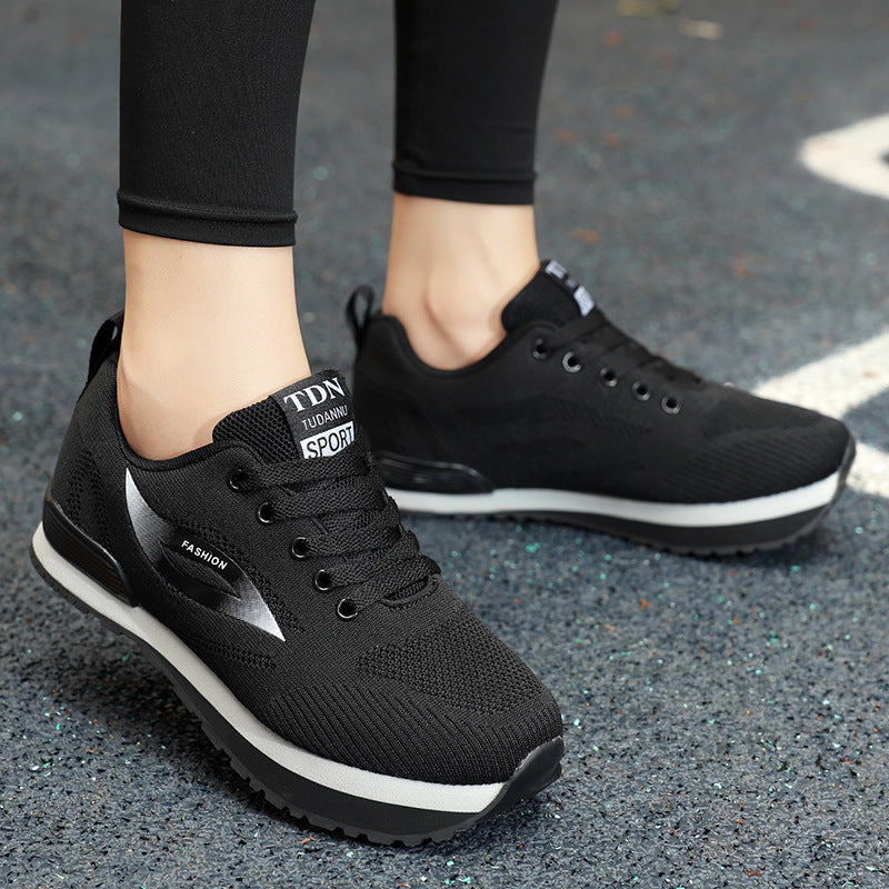 Damen Sportliche Sneakers mit atmungsaktivem Strick-Obermaterial R&B