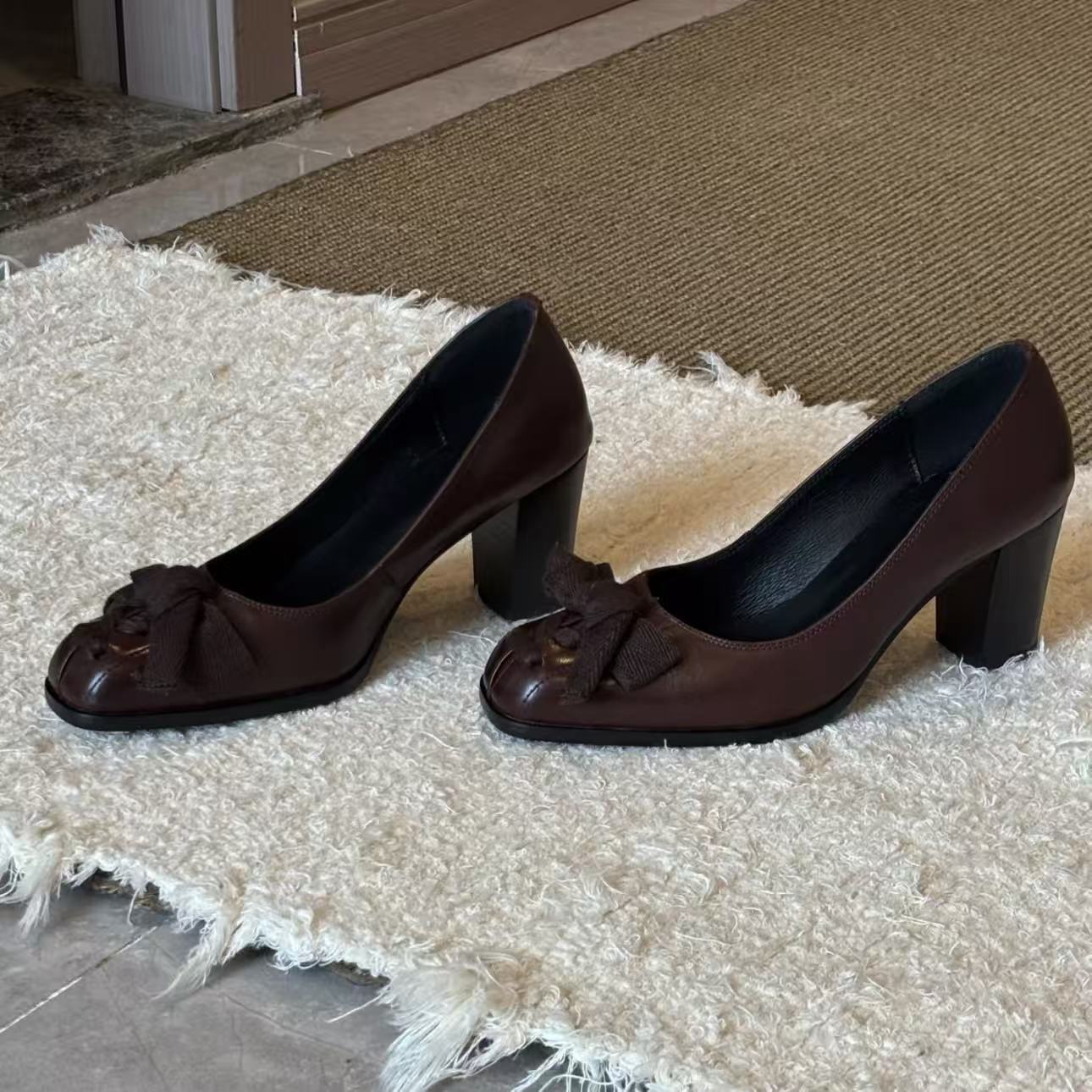 Damen Elegante Pumps mit dekorativem Schleifen-Detail