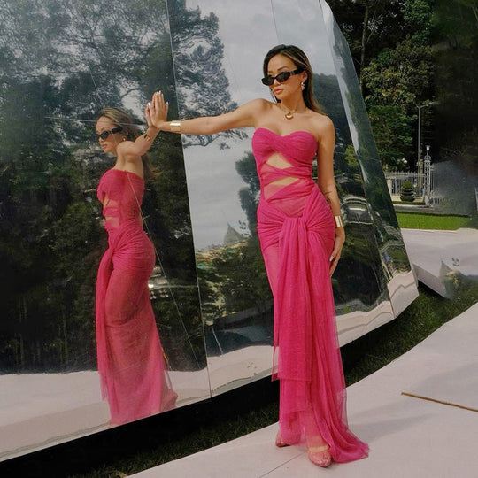 Damen Elegantes trägerloses Maxikleid mit raffinierten Drapierungen und transparenter Optik R&B