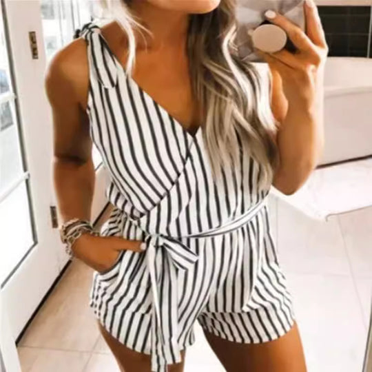 Damen Bequemer Wickel-Jumpsuit mit schmalem Schnitt und seitlichen Taschen R&B