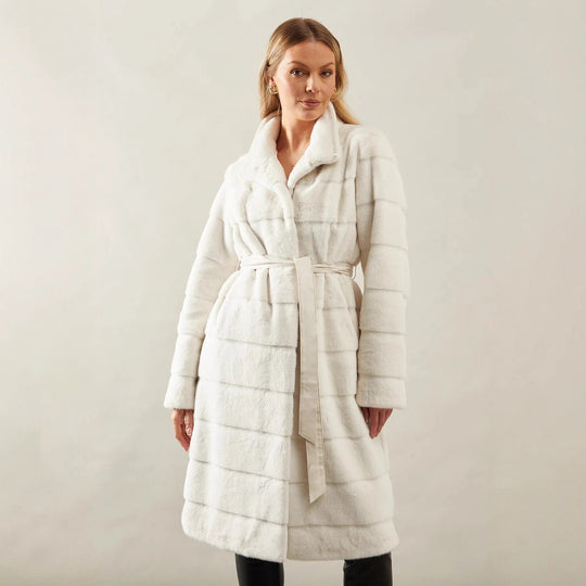 Damen Markante Kuscheljacke mit eingefasstem Gürtel R&B