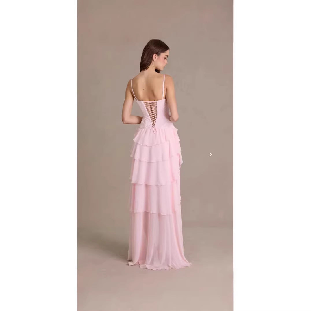 Damen verspieltes Cocktailkleid mit asymmetrischem Saum und Rüschendetails R&B