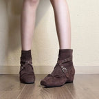 Damen Stiefeletten mit modischem Schnallenakzent und elegantem Schaft
