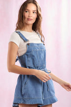 Damen Jeans-Latzkleid mit verstellbaren Trägern und praktischem Kordelzug
