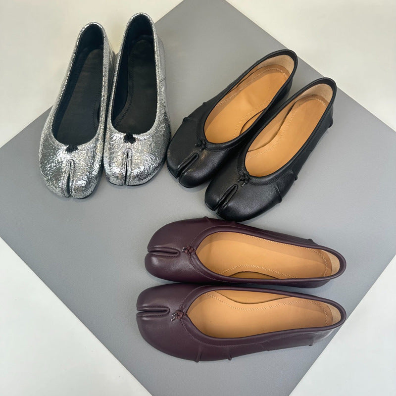 Damen Mokassin Balletschuhe mit einzigartiger Zehenform und glänzender Oberfläche