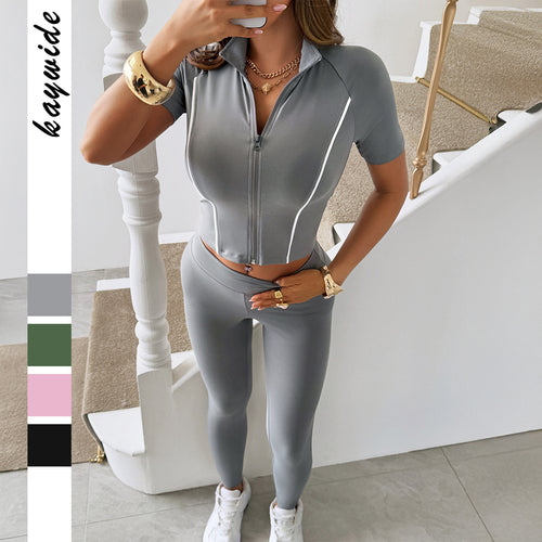 Damen Sportliches Set mit kurzem Oberteil und enganliegenden Leggings R&B