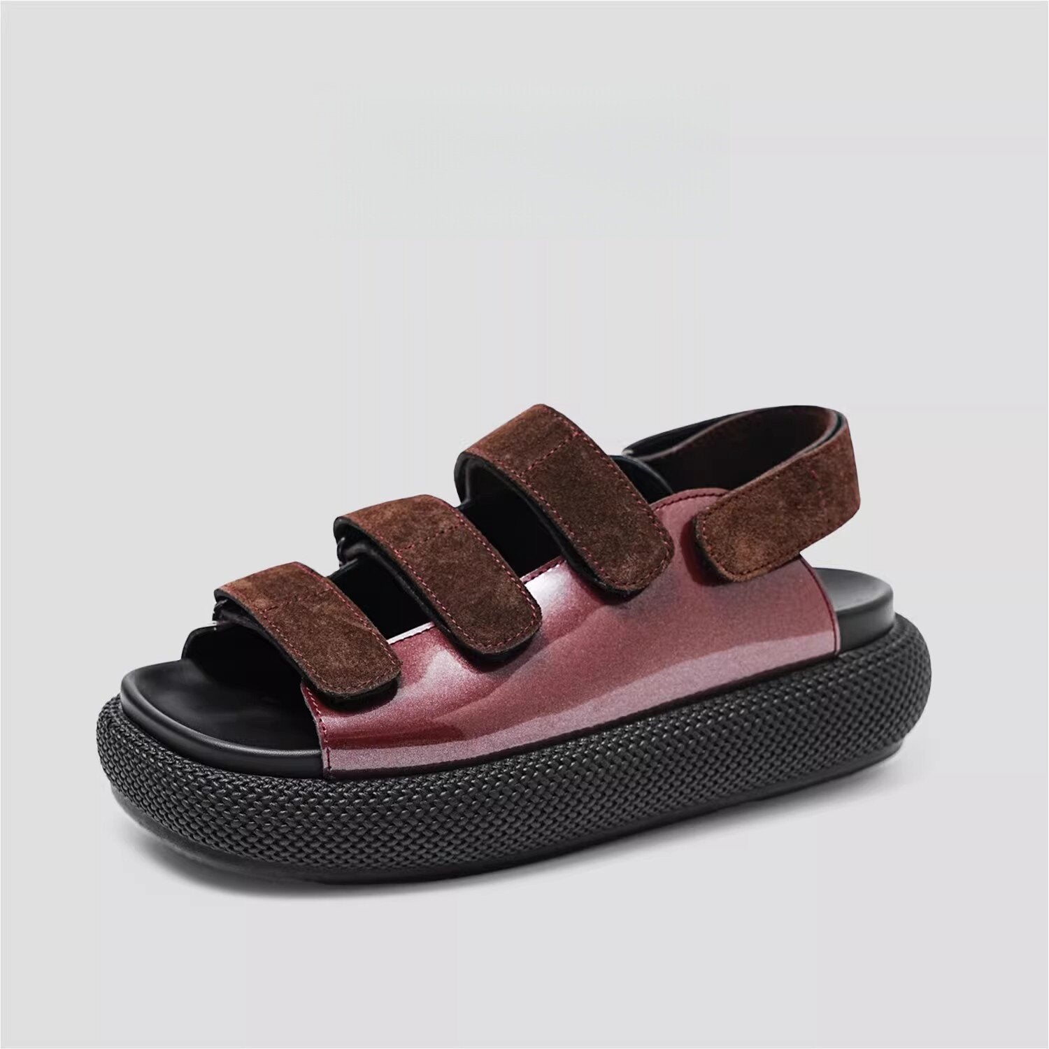 Damen Komfortable Sandalen mit verstellbaren Klettverschlüssen und luftiger Sohle R&B