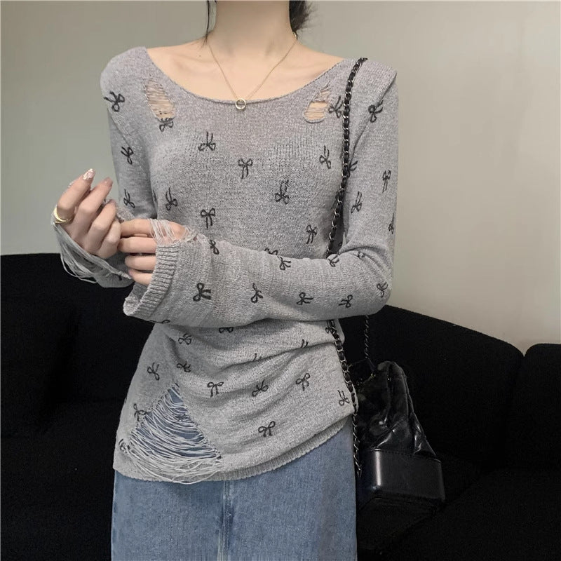 Damen Langarmshirt mit modischen Rissen und verspieltem Motiv R&B