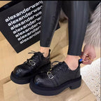 Damen Modische Schnürschuhe mit perforiertem Design und robustem Plateau-Heel R&B