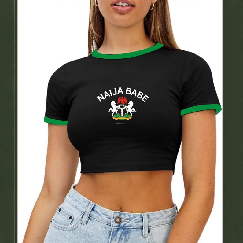 Damen Crop-Top mit kreativem Aufdruck und kontrastierenden Ärmelsäumen R&B