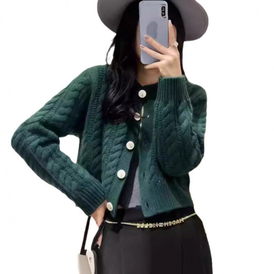 Damen Grobstrickjacke mit dekorativen Knöpfen und speziellem Zopfmuster R&B
