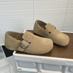 Damen Komfortable Clogs aus feinem Wildleder mit dekorativem Schnallenverschluss R&B