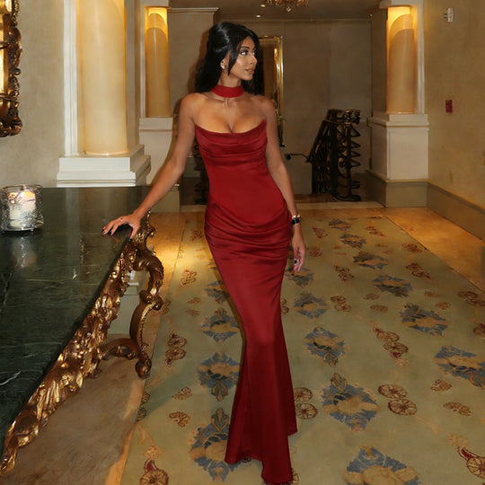 Damen elegantes Maxikleid mit raffiniertem Wasserfallausschnitt und figurbetontem Schnitt R&B