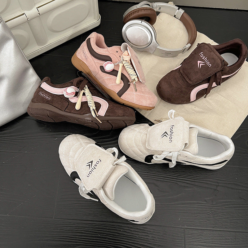Damen Sportliche Sneakers mit praktischem Klettverschluss und eleganter Wildleder-Optik R&B