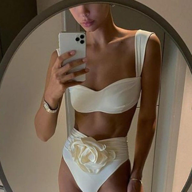Damen Hochgeschnittener Bikini mit raffiniertem Rüschendetail R&B