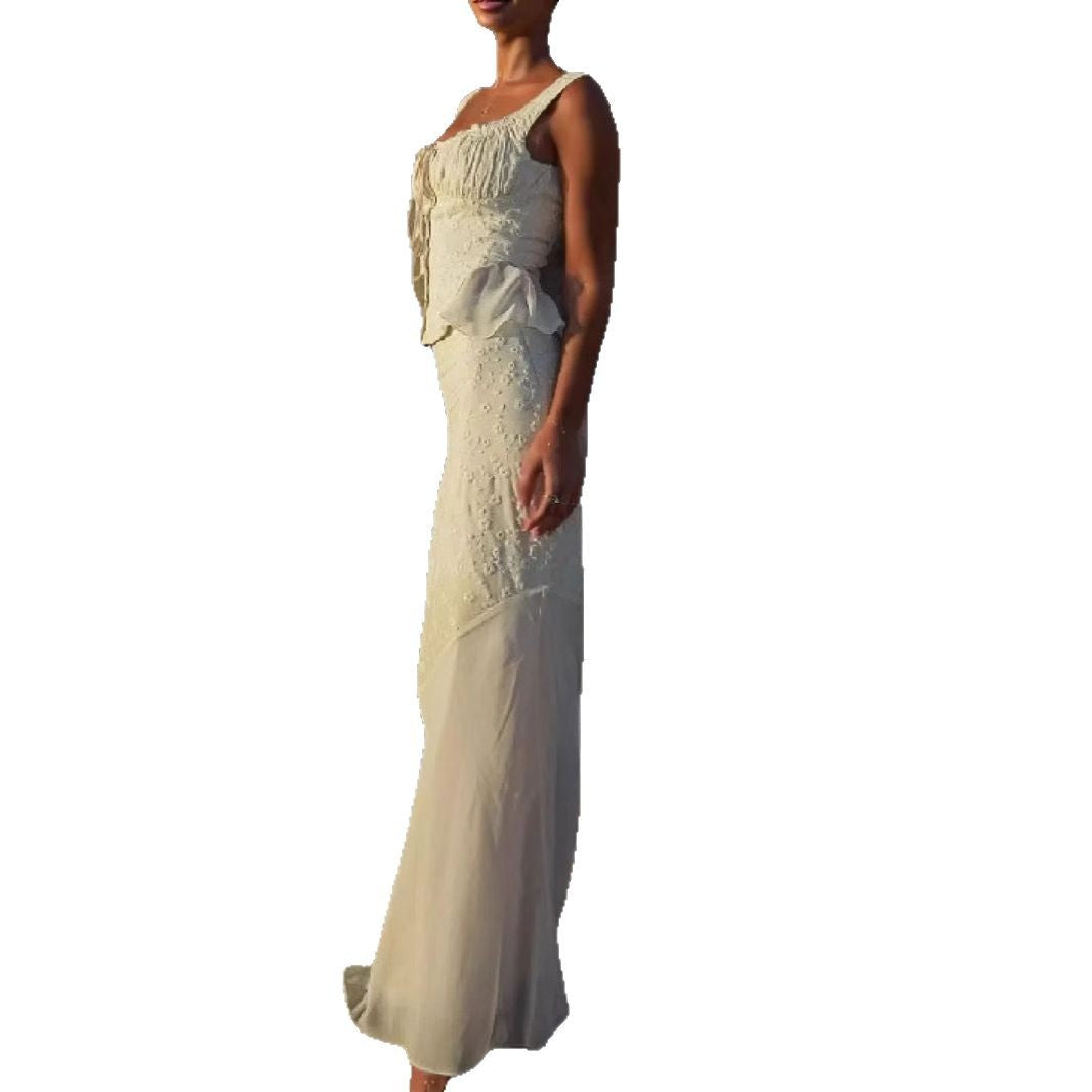 Damen elegantes Maxikleid mit schulterfreiem Design und raffinierten Rüschendetails R&B