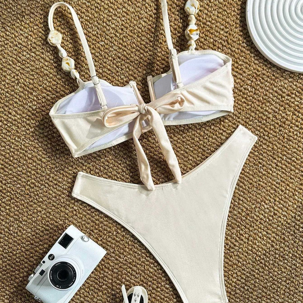 Damen Bikini mit Raffungen und dekorativen Trägern R&B