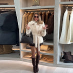 Damen Flauschige Kurzarmpulloverjacke mit breitem Gürtel R&B