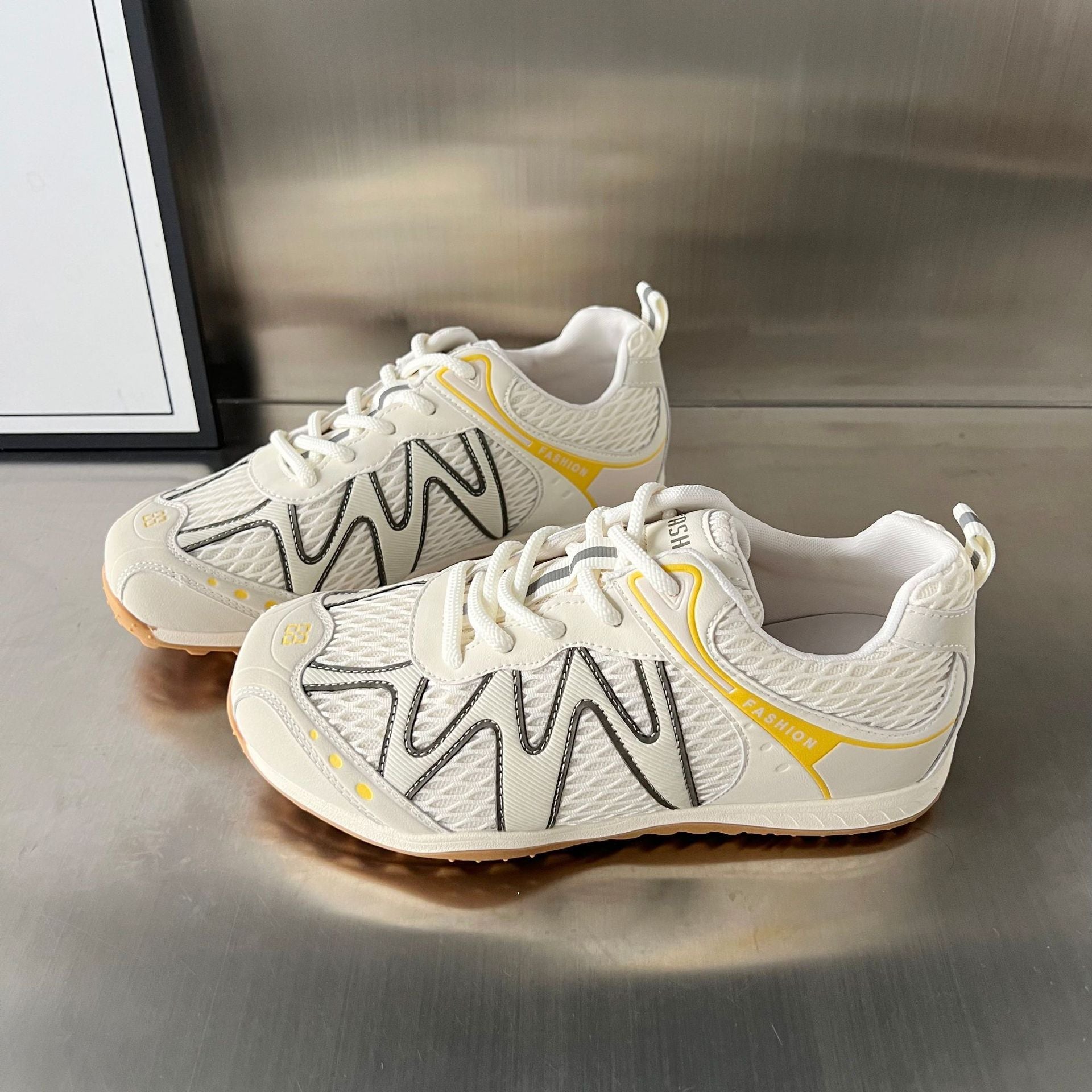 Damen modische Outdoor-Sneakers mit atmungsaktiver Mesh-Oberfläche und rutschfester Sohle R&B