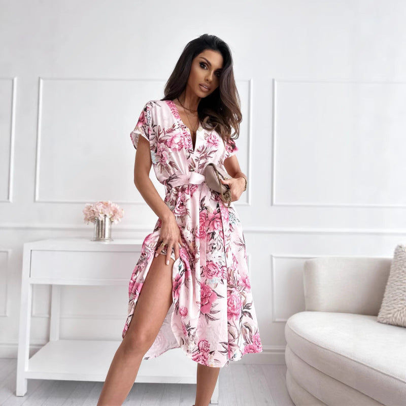 Damen Wickelkleid mit eleganter Blumenmusterung und Taillengürtel R&B