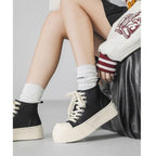 Damen Hohe Plattform-Sneaker mit modernem Design und robustem Profil