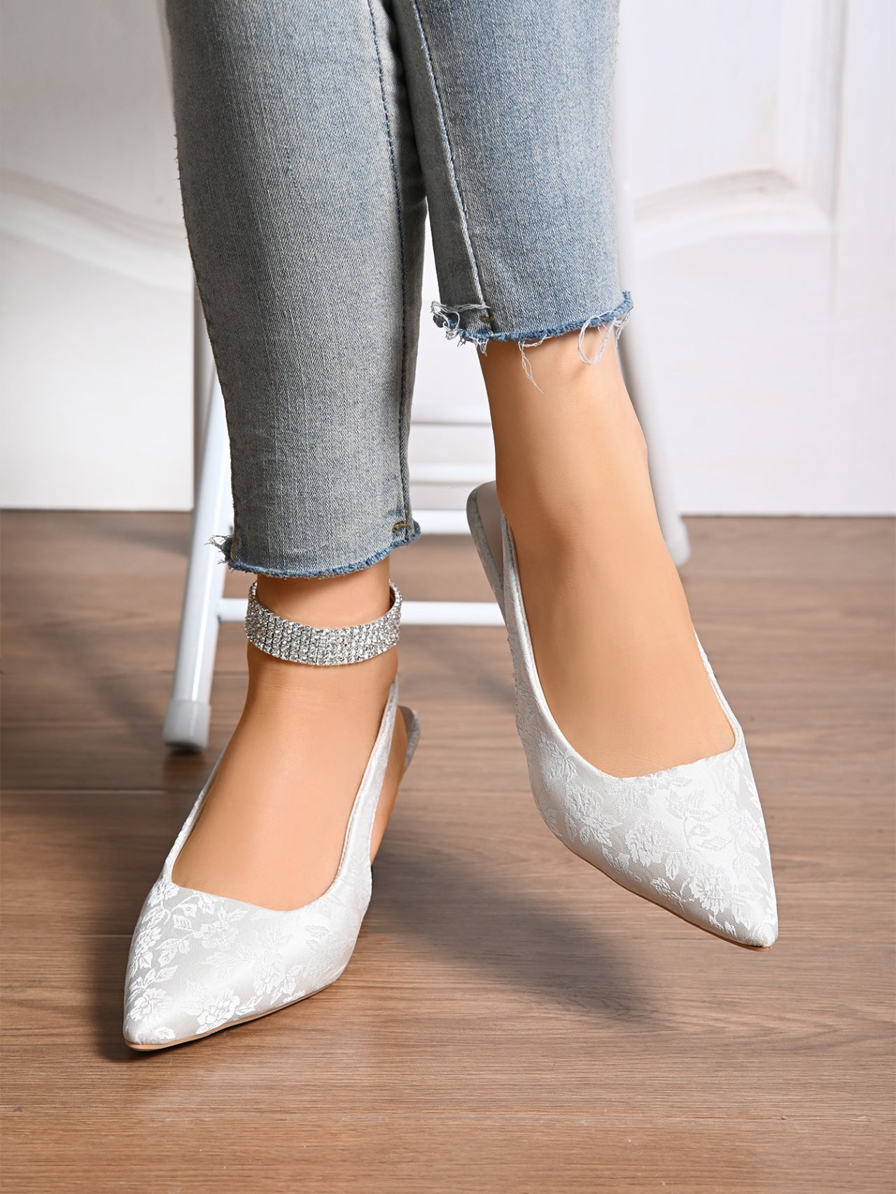 Damen elegante Slingback-Pumps mit floralem Jacquard-Muster R&B