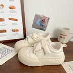 Damen Sneaker mit verstellbarem Klettverschluss und dämpfender Sohle R&B