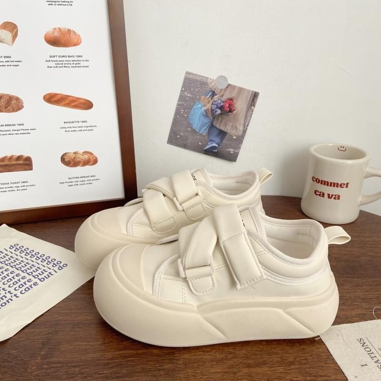 Damen Sneaker mit verstellbarem Klettverschluss und dämpfender Sohle R&B