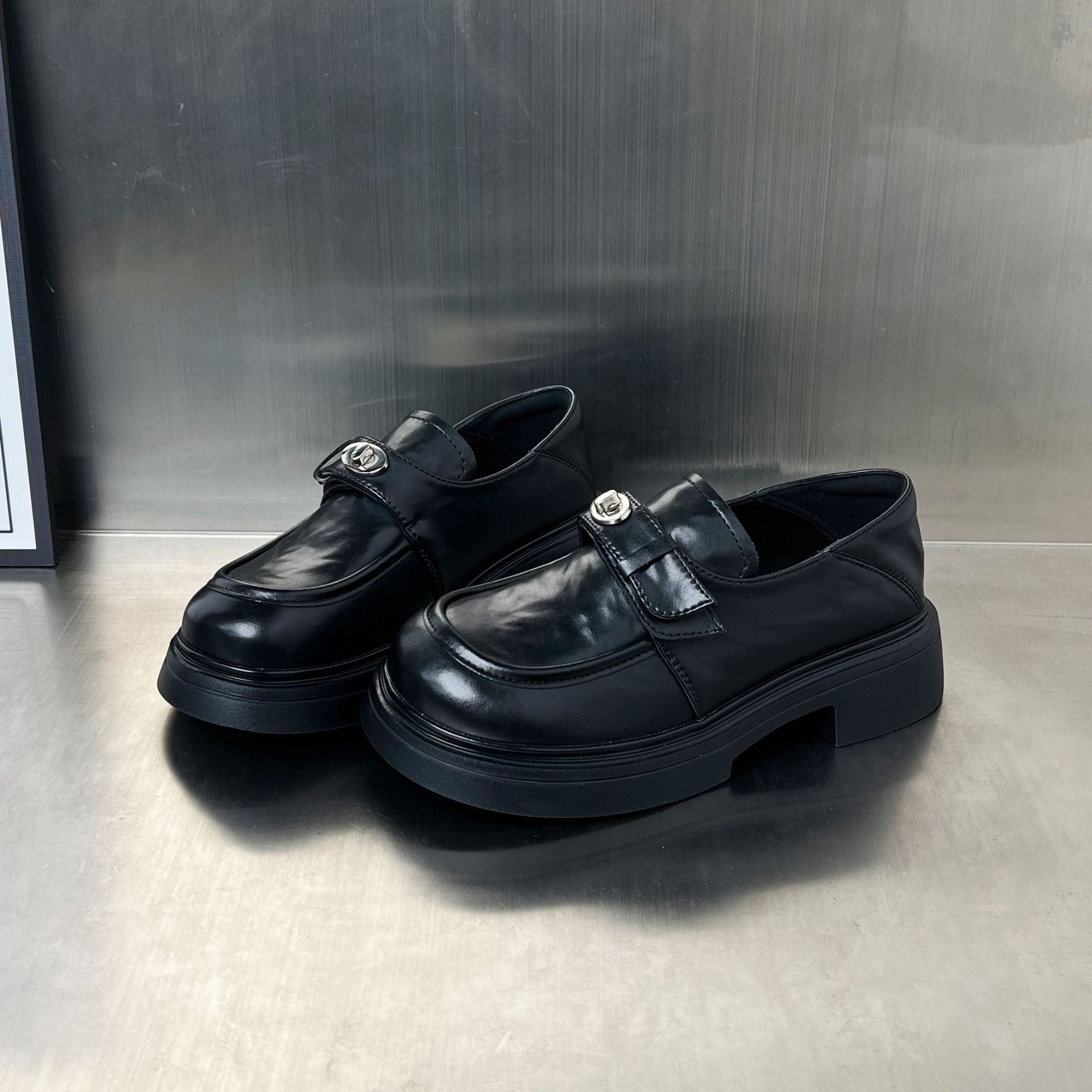 Damen elegante Mokassins mit modischem Schnallenverschluss R&B