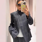 Damen nan taillierter Karo-Mantelblazer mit Stehkragen, asymmetrischer Knopfblende und Pattentaschen R&B