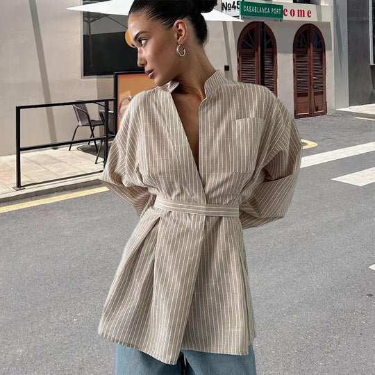 Damen elegante Bluse mit tailliertem Schnitt und Gürtel R&B