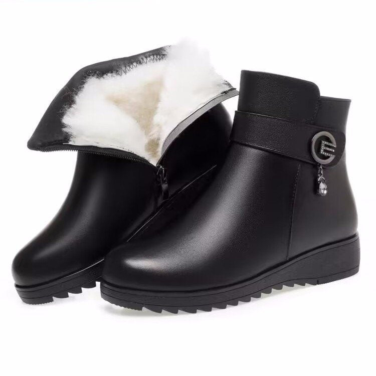 Damen Winterliche Stiefeletten mit modischer Klappfunktion und warmem Innenfutter R&B