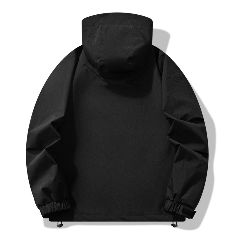 Herren technische Outdoor-Jacke mit wasserabweisendem Material und verstellbarem Kapuzendesign R&B