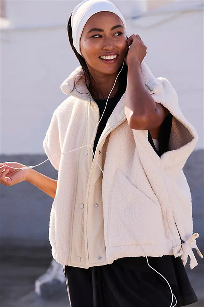 Damen Kapuzenjacke aus kuscheligen Fleece mit regulierbarem Saum R&B