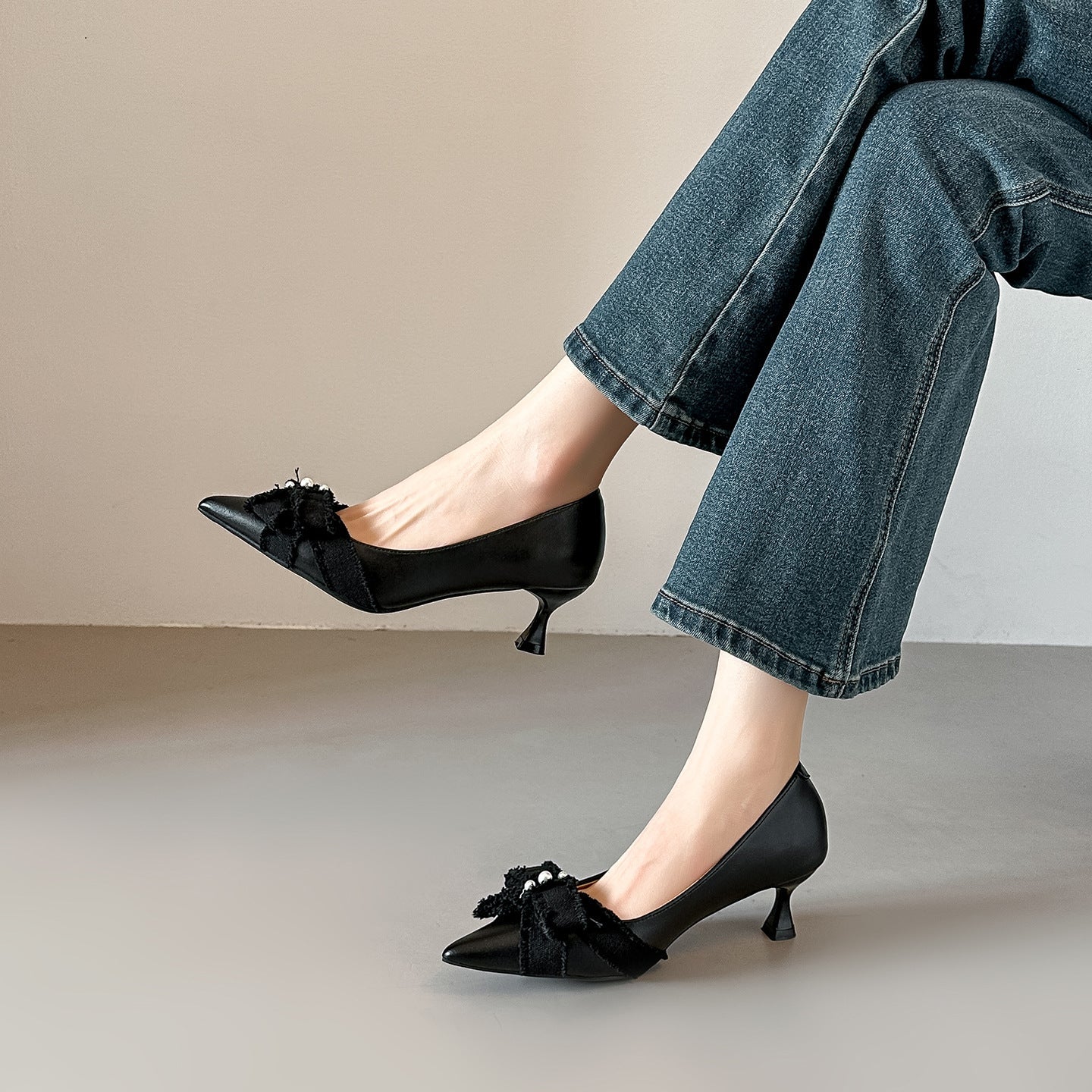 Damen elegante Pumps mit verspieltem Schleifendetail